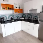 Waterline Kolobrzeg, Baseny I Strefa Rekreacyjna, Osiedle Feniks Kolberg