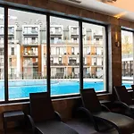 Waterline Kolobrzeg, Baseny I Strefa Rekreacyjna, Osiedle Feniks *