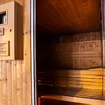 Waterline Kolobrzeg, Baseny I Strefa Rekreacyjna, Osiedle Feniks * Kolberg