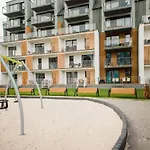 Waterline Kolobrzeg, Baseny I Strefa Rekreacyjna, Osiedle Feniks *