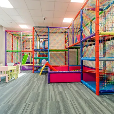 Waterline Kołobrzeg, Baseny I Strefa Rekreacyjna, Osiedle Feniks Apartament *