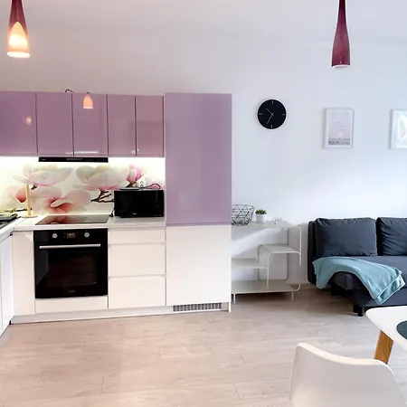 Waterline Kołobrzeg, Baseny I Strefa Rekreacyjna, Osiedle Feniks