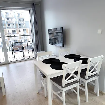 Waterline Kołobrzeg, Baseny I Strefa Rekreacyjna, Osiedle Feniks Apartament