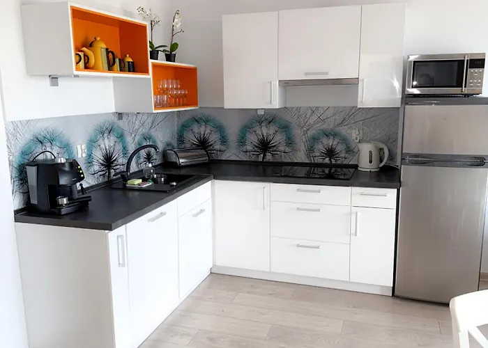 Waterline Kołobrzeg, Baseny I Strefa Rekreacyjna, Osiedle Feniks Kołobrzeg