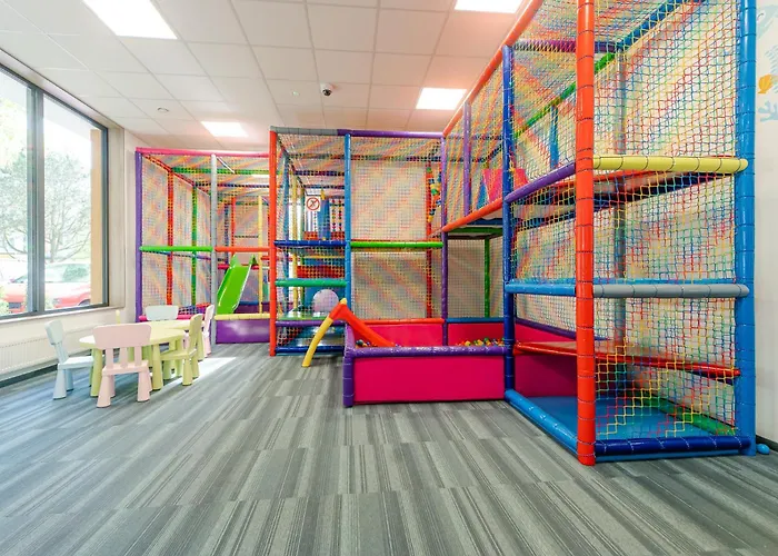 Waterline Kołobrzeg, Baseny I Strefa Rekreacyjna, Osiedle Feniks Apartament *