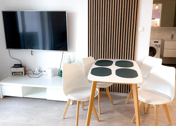 Waterline Kołobrzeg, Baseny I Strefa Rekreacyjna, Osiedle Feniks * Kołobrzeg