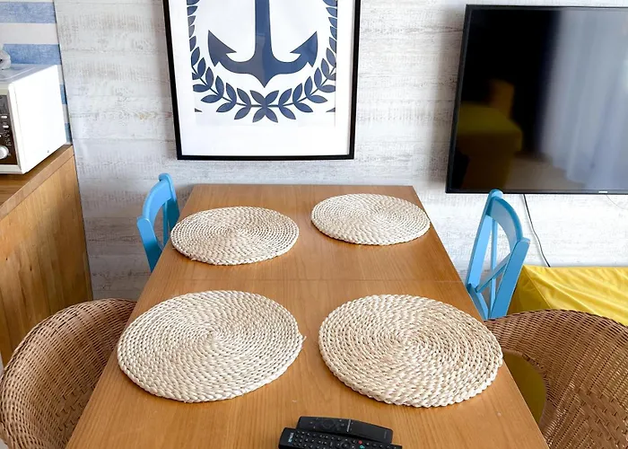 Waterline Kołobrzeg, Baseny I Strefa Rekreacyjna, Osiedle Feniks *