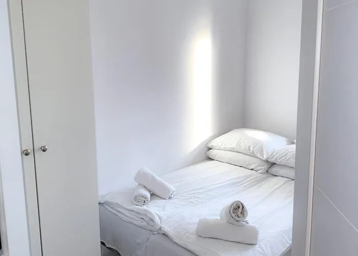 Waterline Kołobrzeg, Baseny I Strefa Rekreacyjna, Osiedle Feniks Kołobrzeg